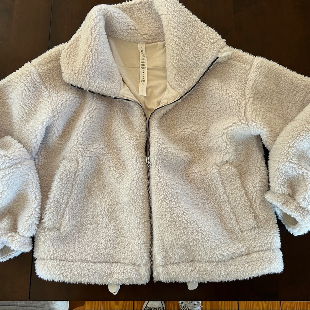 Like new Lululemon white Sherpa jacket, size 4
